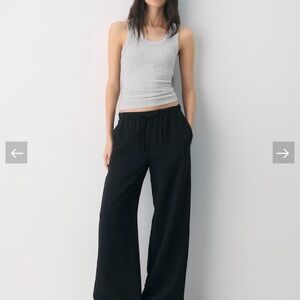Aritzia
The Lodge Pant™ - Crepette™ regular length, size large, black.